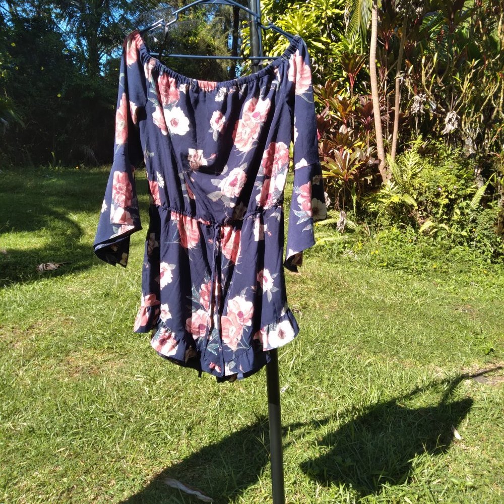 E&M Off Shoulder Drawstring Ruffle Floral Romper - Picture 8 of 10
